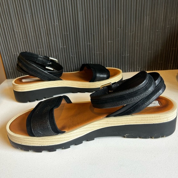 See By Chloe Robin Leather Wrap Around Sandals - Picture 6 of 11